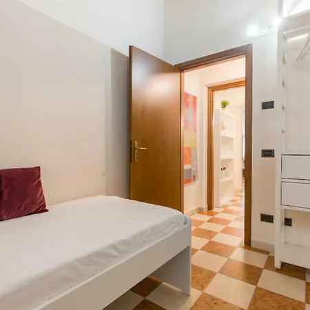 Appartement Maison Porta Leoni *