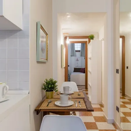 Maison Porta Leoni Appartement *